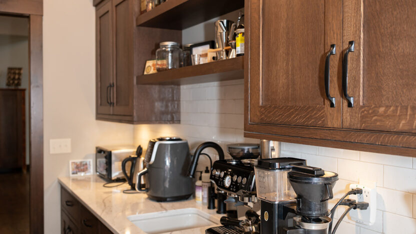 Custom built coffee bar in a new home by Custom Pro Homes in Midwest Iowa